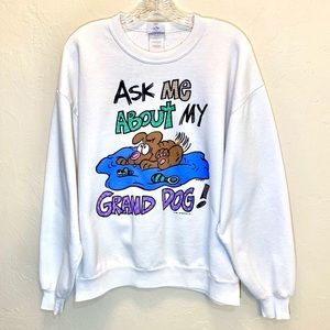 Vintage 90s Sweatshirt Dog Graphic Print Dog’s Top